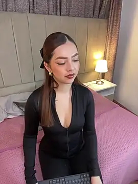 Snapshot of alana_gv chatting on April 30, 2026, 12:34 pm alana gv online show from April 30, 2026, 12:34 pm