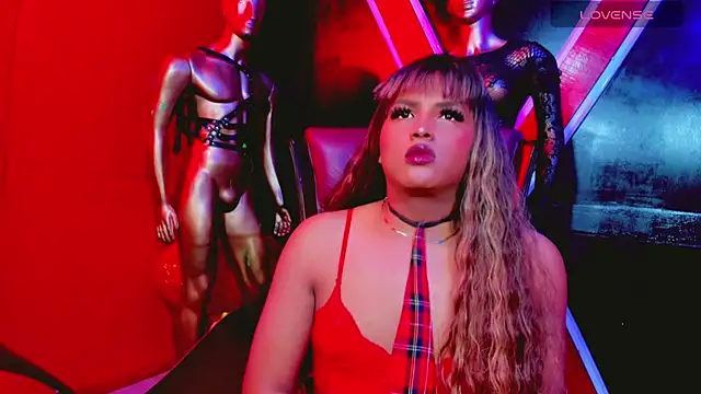 Snapshot of taylor__smith_ chatting on April 7, 2026, 11:45 am taylor smith online show from April 7, 2026, 11:45 am