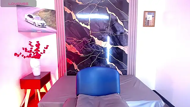 Snapshot of taylor__smith_ chatting on April 16, 2026, 11:33 am taylor smith online show from April 16, 2026, 11:33 am