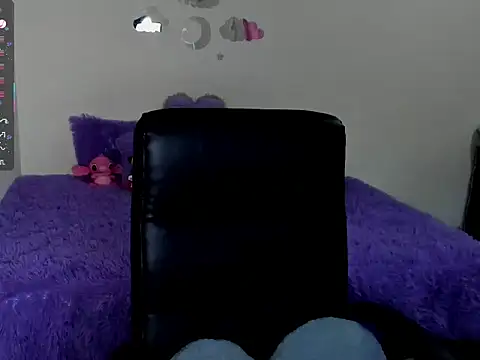 laurita Olssen27 online show from March 24, 2026, 1:22 pm