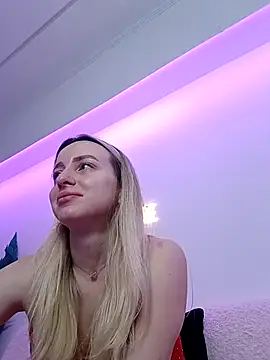 MissAlexis  online show from April 3, 2026, 5:47 am