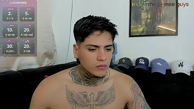 Snapshot of sweetlatinoboy chatting on May 23, 2026, 11:42 am sweetlatinoboy online show from May 23, 2026, 11:42 am