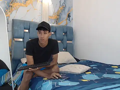 SEXY BIG COCK online show from March 26, 2026, 1:20 pm