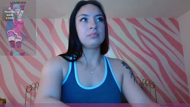 Snapshot of Scarlet_queen4 chatting on April 10, 2026, 1:18 pm Scarlet queen4 online show from April 10, 2026, 1:18 pm