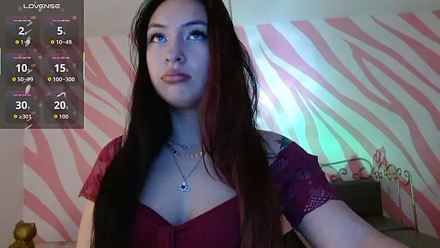 Snapshot of Scarlet_queen4 chatting on March 19, 2026, 1:33 pm Scarlet queen4 online show from March 19, 2026, 1:33 pm