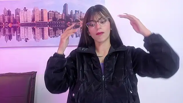 Snapshot of Sofy_Durand chatting on April 9, 2026, 12:00 pm Sofy Durand online show from April 9, 2026, 12:00 pm