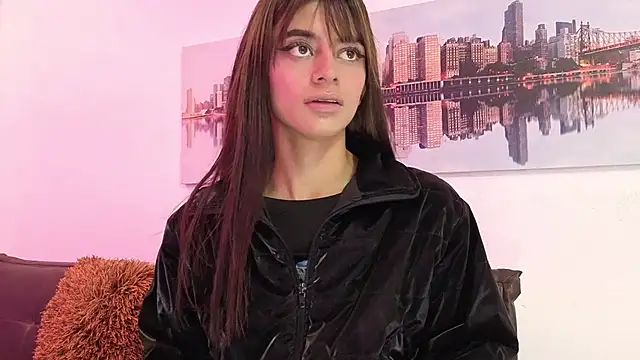 Snapshot of Sofy_Durand chatting on March 25, 2026, 11:53 am Sofy Durand online show from March 25, 2026, 11:53 am