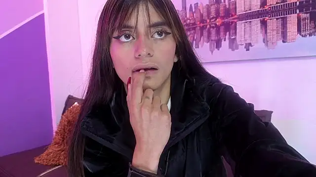 Snapshot of Sofy_Durand chatting on April 7, 2026, 11:56 am Sofy Durand online show from April 7, 2026, 11:56 am