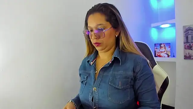 Snapshot of Melisa_14 chatting on May 28, 2026, 1:50 pm Melisa 14 online show from May 28, 2026, 1:50 pm