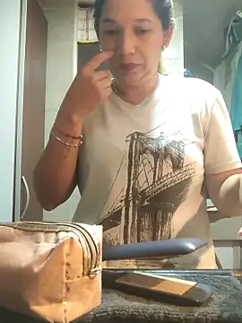 Snapshot of Melisa_14 chatting on April 11, 2026, 11:14 am Melisa 14 online show from April 11, 2026, 11:14 am