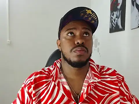 Snapshot of Alessandro_Hamed chatting on April 15, 2026, 1:26 pm Alessandro Hamed online show from April 15, 2026, 1:26 pm