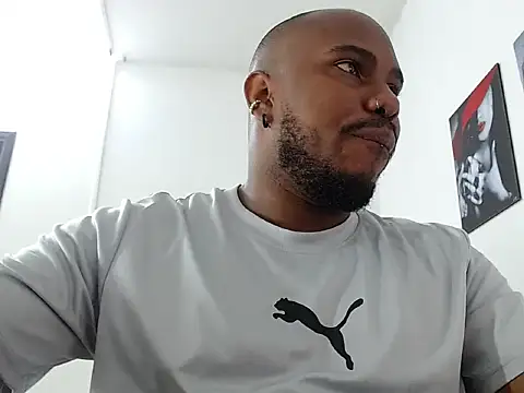 Snapshot of Alessandro_Hamed chatting on April 7, 2026, 1:46 pm Alessandro Hamed online show from April 7, 2026, 1:46 pm