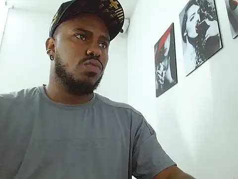 Snapshot of Alessandro_Hamed chatting on March 19, 2026, 1:11 pm Alessandro Hamed online show from March 19, 2026, 1:11 pm