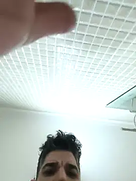 Papasote2345 online show from March 26, 2026, 3:32 pm