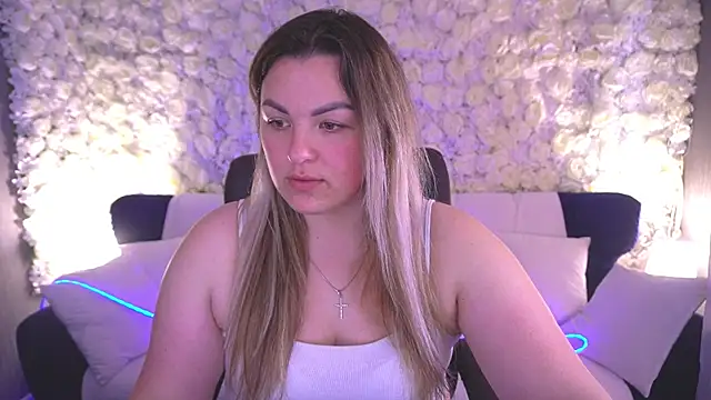 AlissyaGrayy online show from May 11, 2026, 1:01 pm