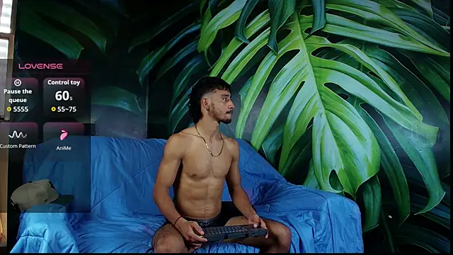 alexis stonne online show from April 8, 2026, 7:26 pm