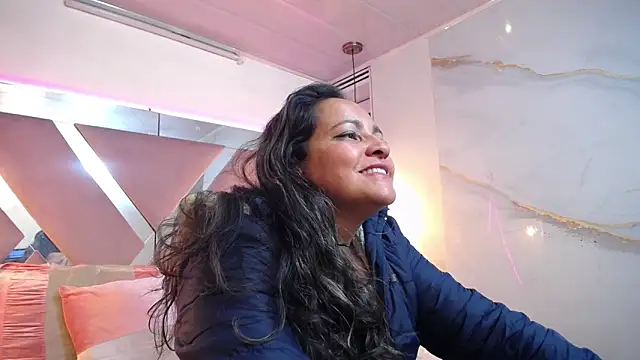 Rhachelevans online show from March 17, 2026, 9:01 am