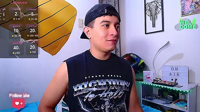 Max Parkerr online show from April 2, 2026, 2:13 pm