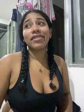 Miaa sstar online show from April 8, 2026, 4:14 am