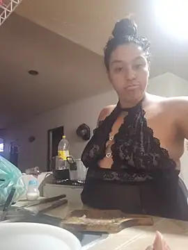 Scarlettt Kiss online show from April 7, 2026, 3:19 am