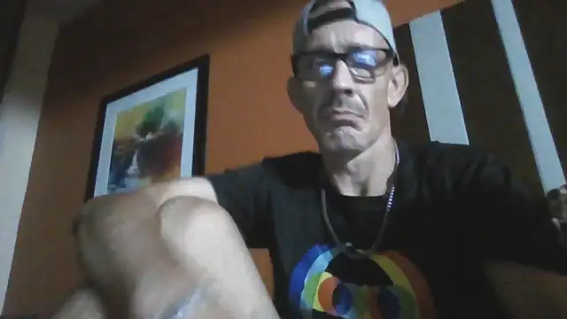 woddy87 online show from June 11, 2026, 3:47 am