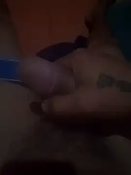 loro121 online show from April 4, 2026, 1:45 am