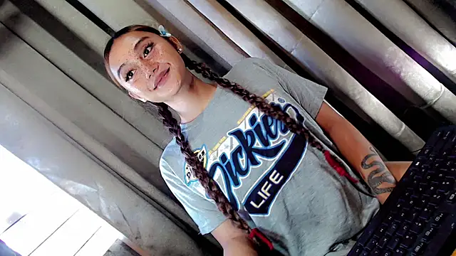 Jessicasfantasy online show from April 11, 2026, 1:35 am