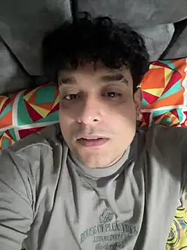 Niccolo Noir online show from April 7, 2026, 4:25 am