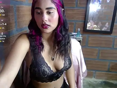 tyfannyxxx online show from March 27, 2026, 12:30 am