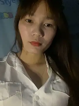 Snapshot of -Eidieea- chatting on March 27, 2026, 1:34 pm -Eidieea- online show from March 27, 2026, 1:34 pm