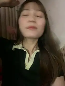 Snapshot of -Eidieea- chatting on March 17, 2026, 7:33 am -Eidieea- online show from March 17, 2026, 7:33 am