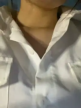 Snapshot of -Eidieea- chatting on March 28, 2026, 2:07 pm -Eidieea- online show from March 28, 2026, 2:07 pm