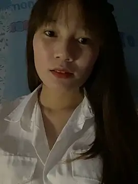 Snapshot of -Eidieea- chatting on April 2, 2026, 1:46 am -Eidieea- online show from April 2, 2026, 1:46 am