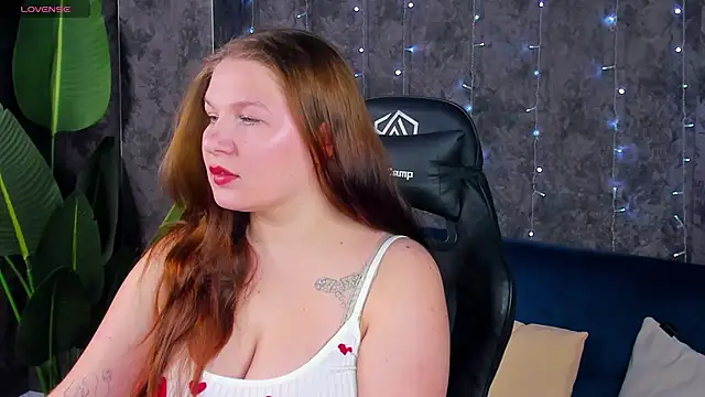 Snapshot of Virginia_Robinson chatting on April 3, 2026, 9:38 am Virginia Robinson online show from April 3, 2026, 9:38 am