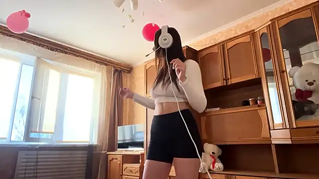 HelenaBargo online show from March 22, 2026, 5:10 am