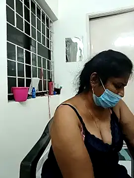 Snapshot of tamil_manjalmaami chatting on June 3, 2026, 2:33 pm tamil manjalmaami online show from June 3, 2026, 2:33 pm