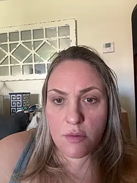 1SexyQueen online show from March 28, 2026, 6:09 pm