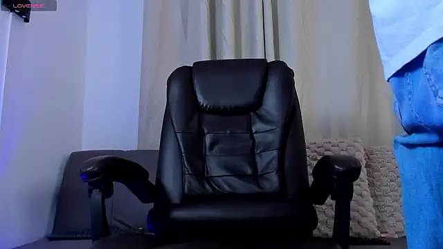 Steban silv online show from July 15, 2026, 11:39 am