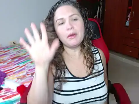 Snapshot of venecasexy45 chatting on March 20, 2026, 9:49 pm venecasexy45 online show from March 20, 2026, 9:49 pm