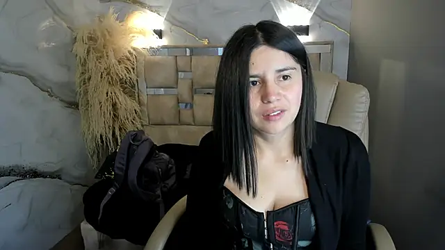 Cata black online show from May 24, 2026, 11:54 am