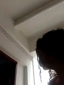 candy  fire online show from March 31, 2026, 2:52 pm