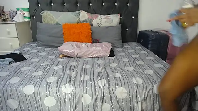 BootySoYummyX online show from May 11, 2026, 2:45 pm