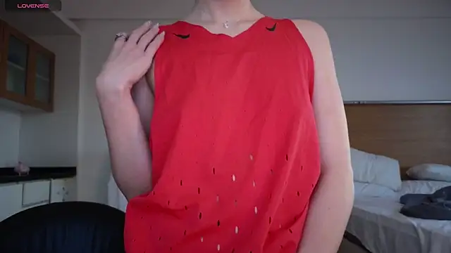 st uirt online show from March 25, 2026, 9:24 pm