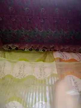 sexymoon2233 online show from March 27, 2026, 6:22 am