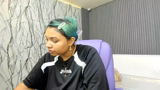 katteyes 20 online show from April 4, 2026, 7:53 pm