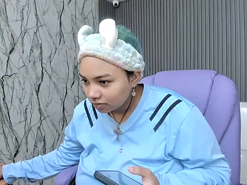 katteyes 20 online show from March 27, 2026, 7:37 pm