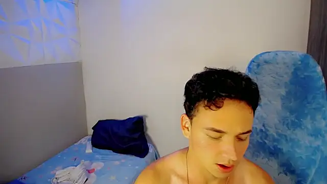 Mathias twinkk online show from March 28, 2026, 8:59 am