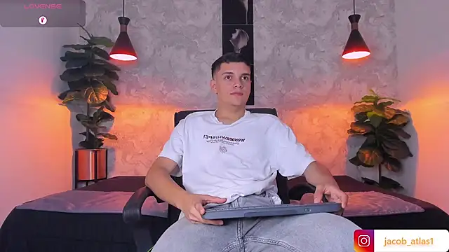 ian jacob online show from March 28, 2026, 7:48 pm