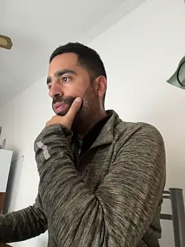 Snapshot of Can-14 chatting on May 28, 2026, 7:20 pm Can-14 online show from May 28, 2026, 7:20 pm