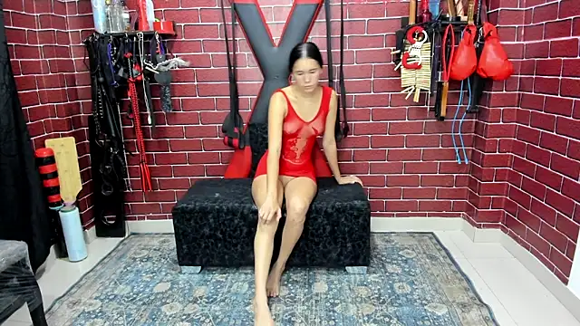Snapshot of BDSM_ESTREME chatting on April 28, 2026, 12:31 pm BDSM ESTREME online show from April 28, 2026, 12:31 pm